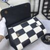 Dolce & Gabban Leather Print. Can be carried by strap or as a bag. Every time it is presented, there are always endless surprises of luxury.-25cm