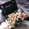 Dolce & Gabban Leather Print. Can be carried by strap or as a bag. Every time it is presented, there are always endless surprises of luxury.-25cm