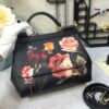 Dolce & Gabban Leather Print. Can be carried by strap or as a bag. Every time it is presented, there are always endless surprises of luxury.-25cm