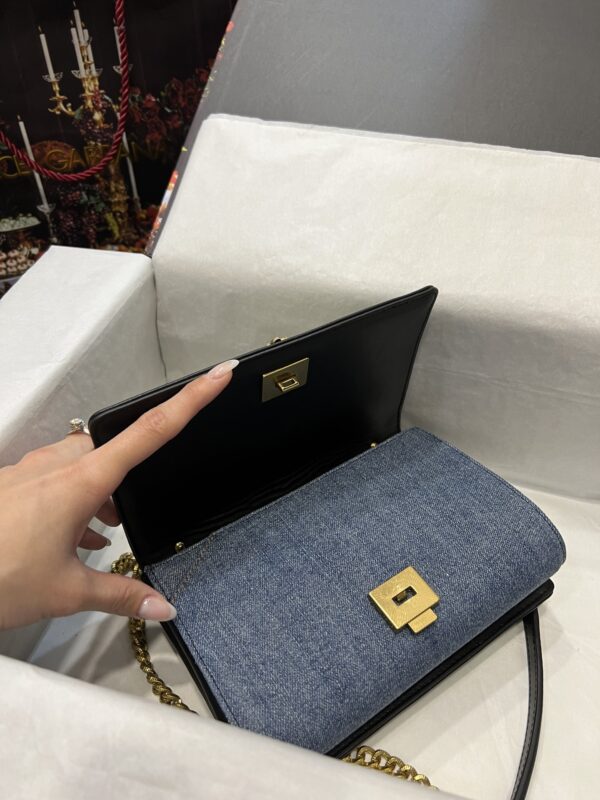 Dolce & Gabbana Chain Shoulder Bag in Denim Fabric-blue-21cm with original logo box