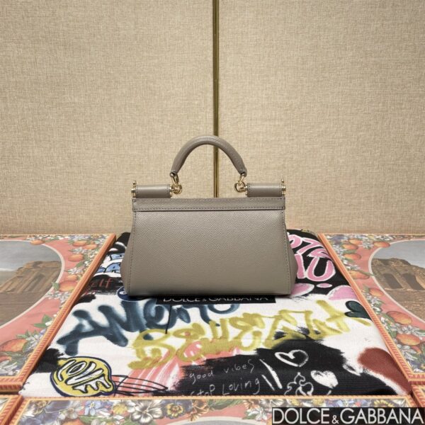 20230529_a1685291805732_1008.jpg Dolce & Gabban Sicily 100% Original Replica! A masterpiece of the brand.-18cm gray