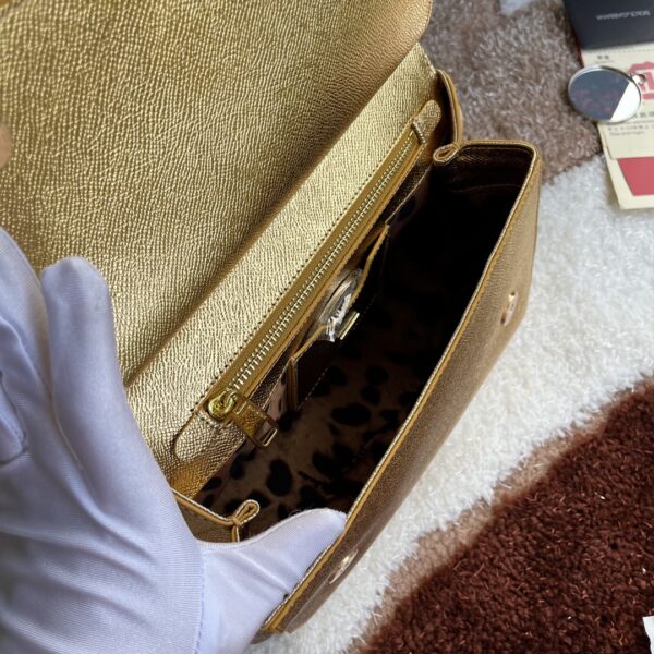 Dolce & Gabban Sicily 100% Original Replica! A masterpiece of the brand.-25cm Gold
