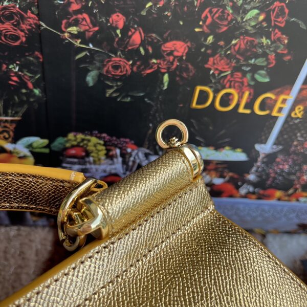 Dolce & Gabban Sicily 100% Original Replica! A masterpiece of the brand.-25cm Gold