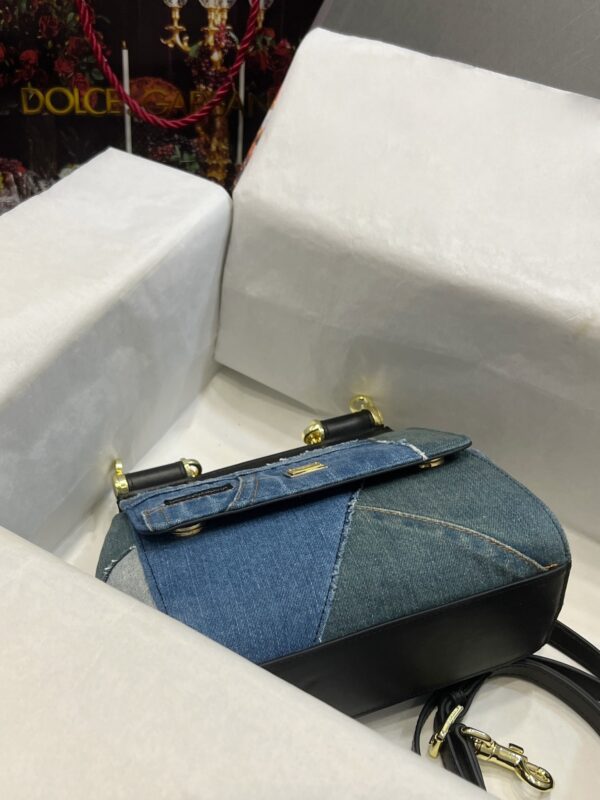 Dolce & Gabbana Chain Shoulder Bag in Denim Fabric-blue-20cm with original logo box