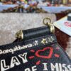Dolce & Gabban Leather Print. Can be carried by strap or as a bag. Every time it is presented, there are always endless surprises of luxury.-25cm