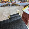 Dolce & Gabban Leather Print. Can be carried by strap or as a bag. Every time it is presented, there are always endless surprises of luxury.-25cm
