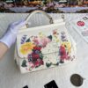 Dolce & Gabban Leather Print. Can be carried by strap or as a bag. Every time it is presented, there are always endless surprises of luxury.-25cm