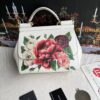 Dolce & Gabban Leather Print. Can be carried by strap or as a bag. Every time it is presented, there are always endless surprises of luxury.-25cm