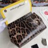 Dolce & Gabban Leather Print. Can be carried by strap or as a bag. Every time it is presented, there are always endless surprises of luxury.-25cm