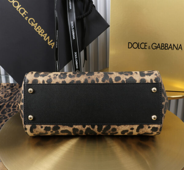 Dolce & Gabban Leather Leopard Print Women's Bag-25cm with original box free shipping