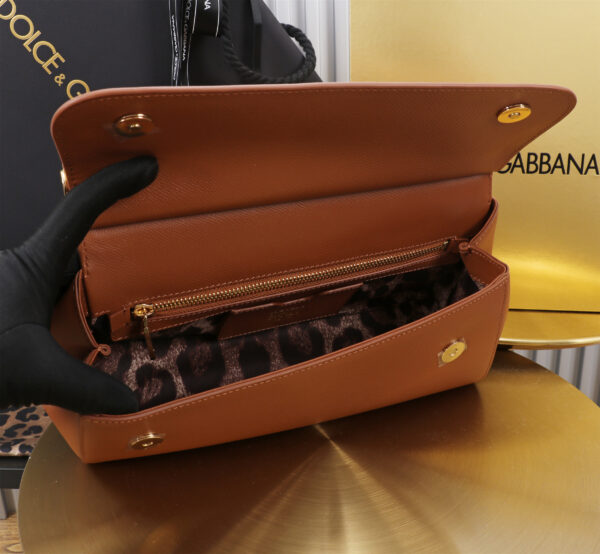 Dolce & Gabban Sicily 100% Original Replica! A masterpiece of the brand.-29cm  Yellow
