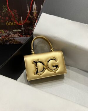 Dolce & Gabban Chain bag-18cm Gold with original box