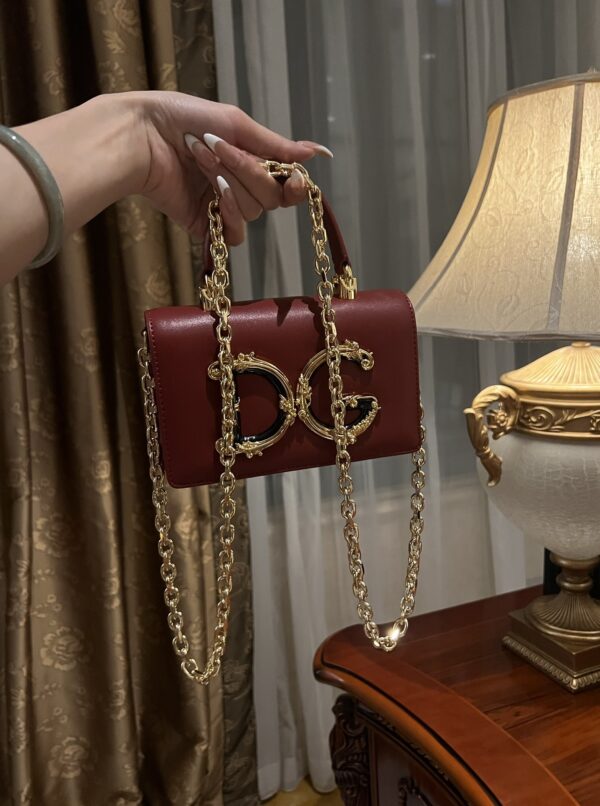 Dolce & Gabban Chain bag-18cm Red with original box