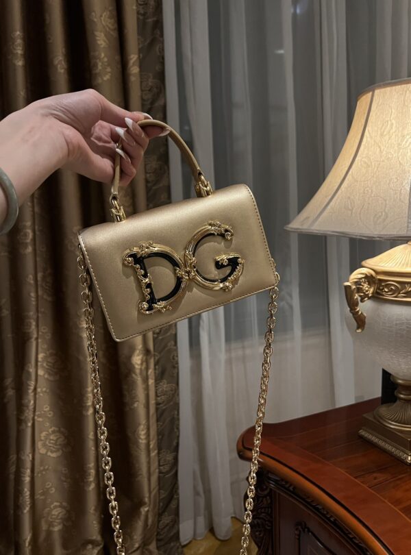 Dolce & Gabban Chain bag-18cm Yellow with original box