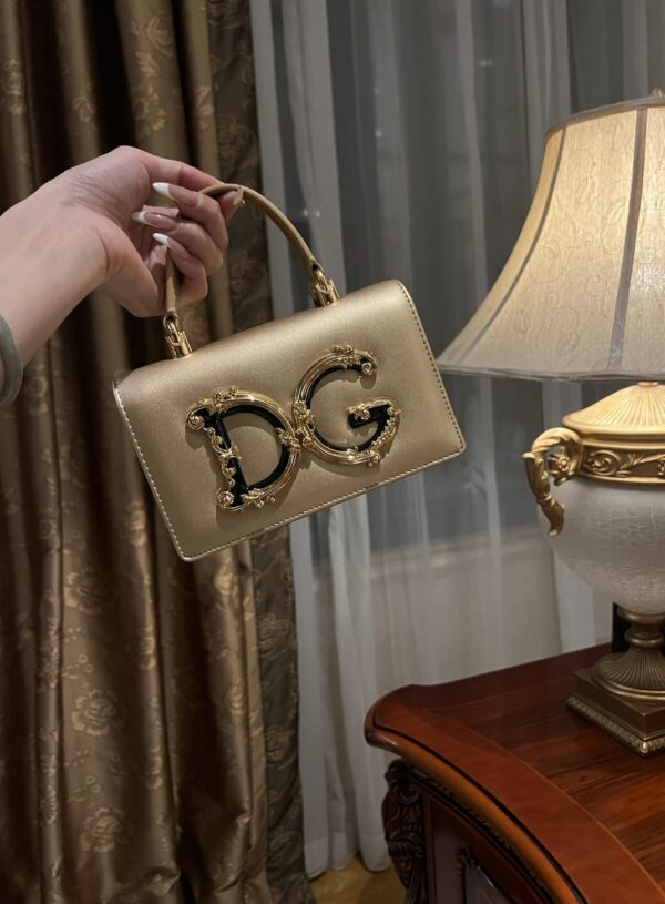 Dolce & Gabban Chain bag-18cm Yellow with original box
