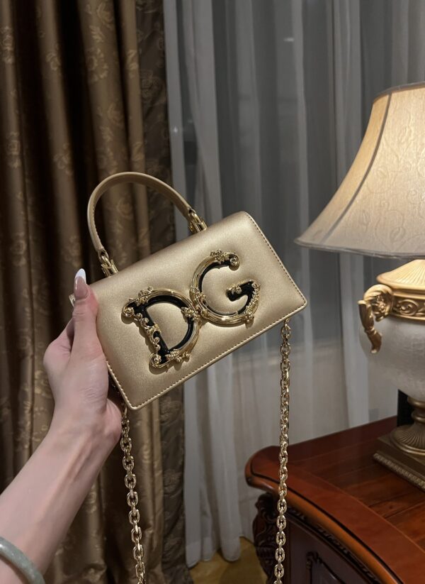 Dolce & Gabban Chain bag-18cm Yellow with original box