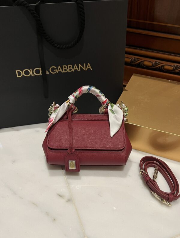 Dolce & Gabban Sicily 100% Original Replica! A masterpiece of the brand.-18cm Red with original box