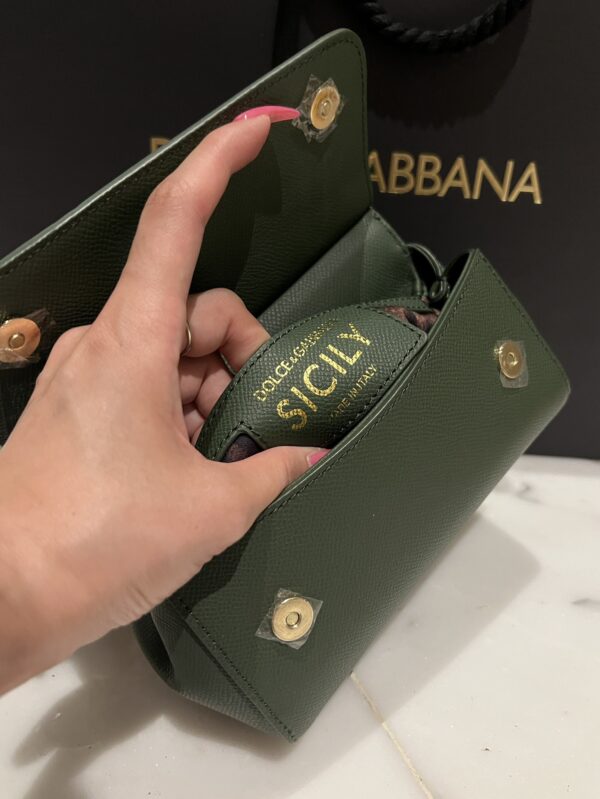 img_bf49eb9d_20240923_i1727026665_5728_0.jpg (1) Dolce & Gabban Sicily 100% Original Replica! A masterpiece of the brand.-18cm Green with original box