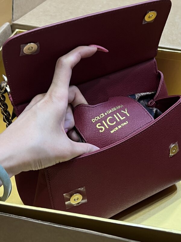 Dolce & Gabban Sicily 100% Original Replica! A masterpiece of the brand-Red-20cm  with original box