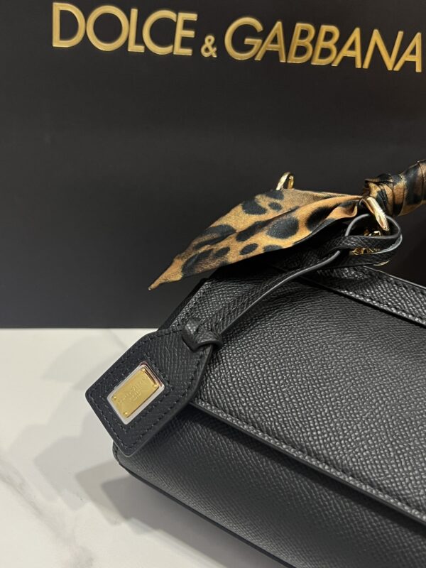 img_bf49eb9d_20241019_i1729273228_2844_0.jpg Dolce & Gabban Sicily 100% Original Replica! A masterpiece of the brand.-18cm Black with original box