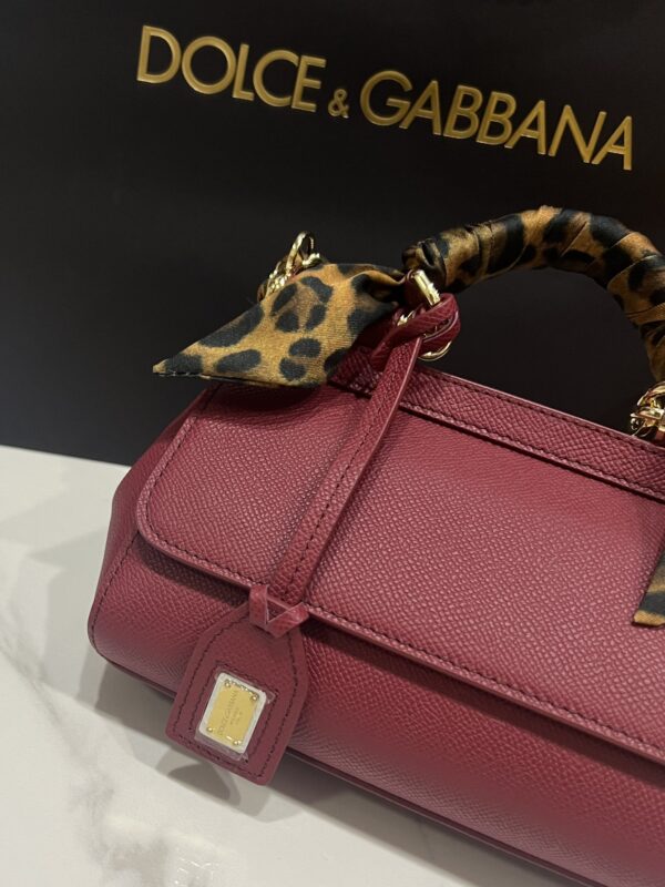 img_bf49eb9d_20241019_i1729273356_6056_5.jpg Dolce & Gabban Sicily 100% Original Replica! A masterpiece of the brand.-18cm Red with original box