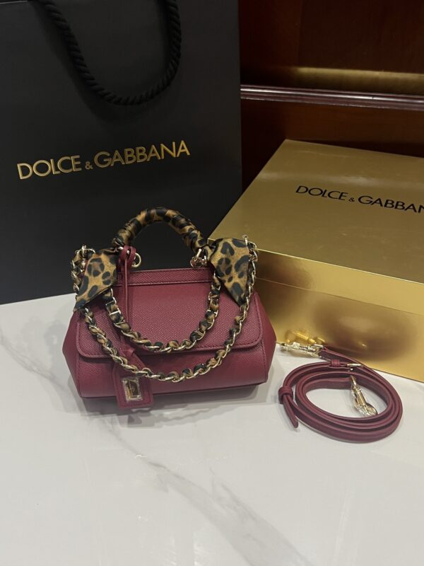 img_bf49eb9d_20241019_i1729273356_764_3.jpg Dolce & Gabban Sicily 100% Original Replica! A masterpiece of the brand.-18cm Red with original box