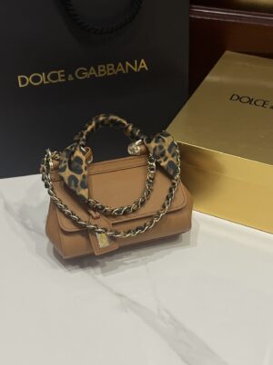 Dolce & Gabban Sicily 100% Original Replica! A masterpiece of the brand.-18cm Yellow with original box