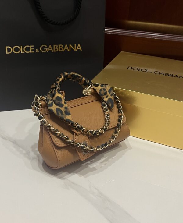 img_bf49eb9d_20241019_i1729273738_9122_8.jpg Dolce & Gabban Sicily 100% Original Replica! A masterpiece of the brand.-18cm Yellow with original box
