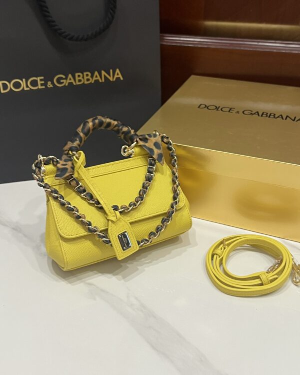 img_bf49eb9d_20241019_i1729273835_1926_1.jpg Dolce & Gabban Sicily 100% Original Replica! A masterpiece of the brand.-18cm Yellow with original box