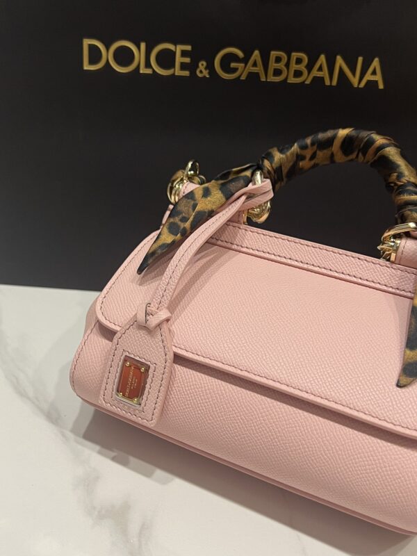 img_bf49eb9d_20241019_i1729273942_6348_2.jpg Dolce & Gabban Sicily 100% Original Replica! A masterpiece of the brand.-18cm Pink with original box