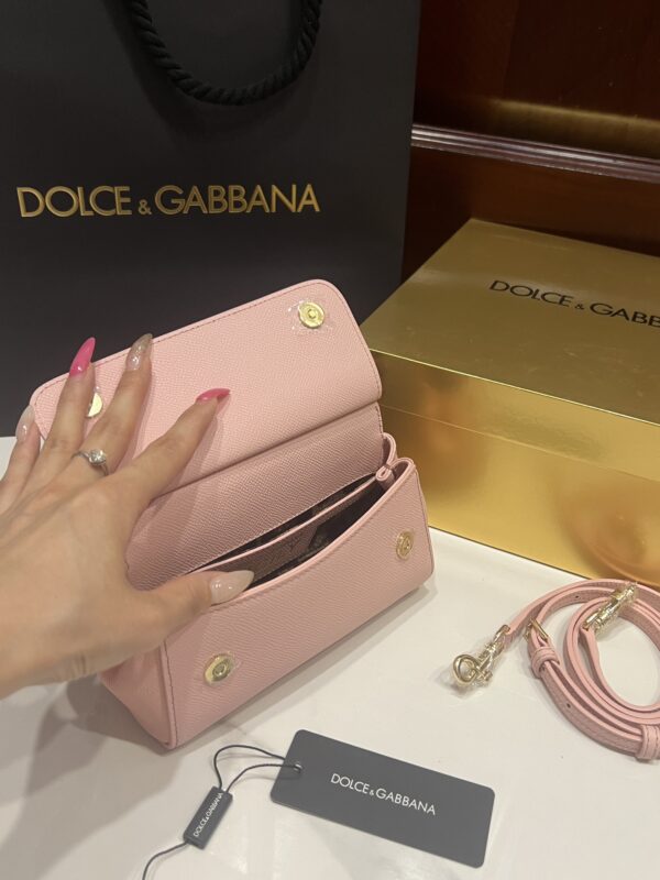 img_bf49eb9d_20241019_i1729273942_7622_1.jpg Dolce & Gabban Sicily 100% Original Replica! A masterpiece of the brand.-18cm Pink with original box