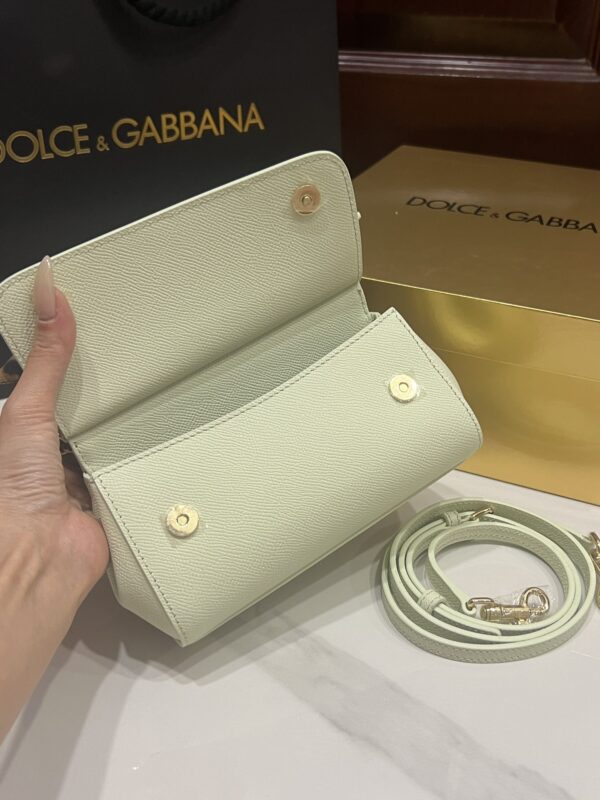 img_bf49eb9d_20241019_i1729274069_3199_4.jpg Dolce & Gabban Sicily 100% Original Replica! A masterpiece of the brand.-18cm White with original box