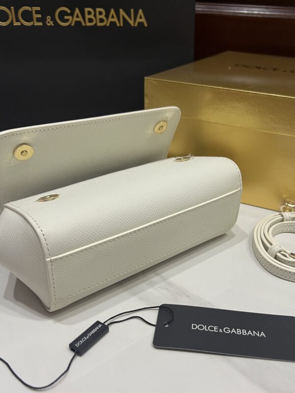 img_bf49eb9d_20241019_i1729274213_4520_5.jpg Dolce & Gabban Sicily 100% Original Replica! A masterpiece of the brand.-18cm White with original box