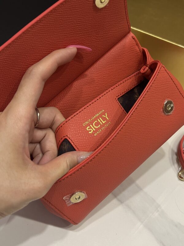 img_bf49eb9d_20241020_i1729434027_7607_5.jpg (1) Dolce & Gabban Sicily 100% Original Replica! A masterpiece of the brand.-18cm Orange with original box