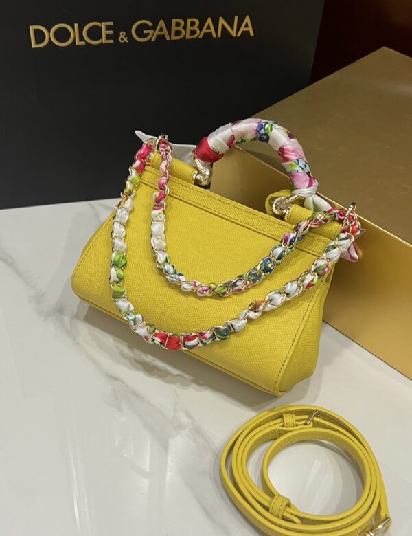 img_bf49eb9d_20241020_i1729434169_3710_4.jpg Dolce & Gabban Sicily 100% Original Replica! A masterpiece of the brand.-18cm Yellow with original box