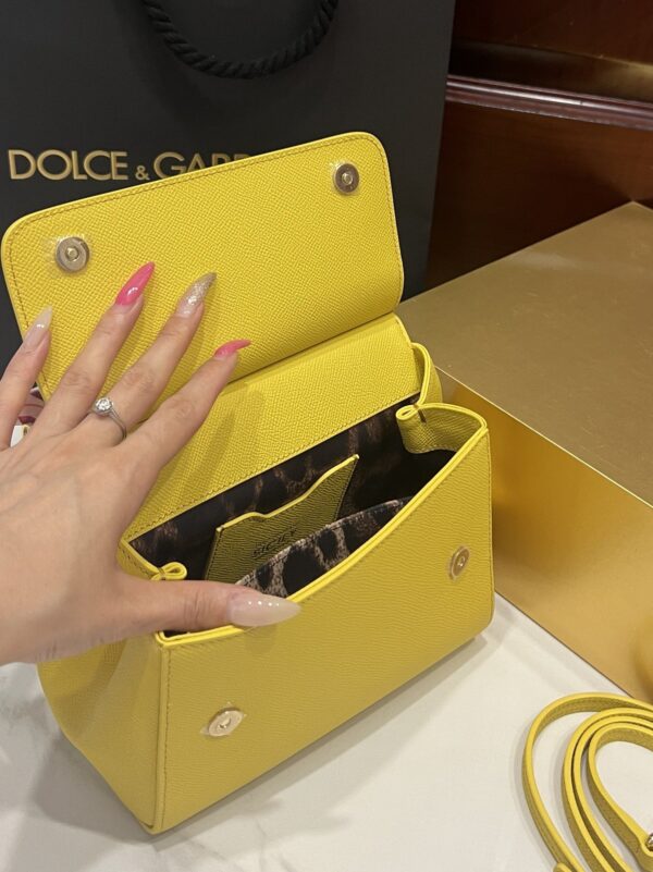 Dolce & Gabban Sicily 100% Original Replica! A masterpiece of the brand-Yellow-20cm  with original box