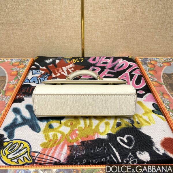 img_df88af16_20230917_a1694946035512_6718.jpg Dolce & Gabban Sicily 100% Original Replica! A masterpiece of the brand.-18cm white