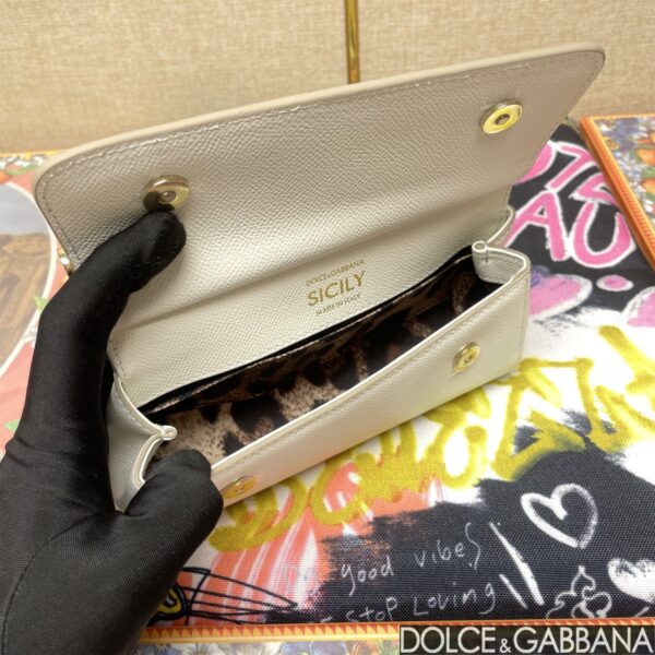 img_df88af16_20230917_a1694946035661_7885.jpg Dolce & Gabban Sicily 100% Original Replica! A masterpiece of the brand.-18cm white