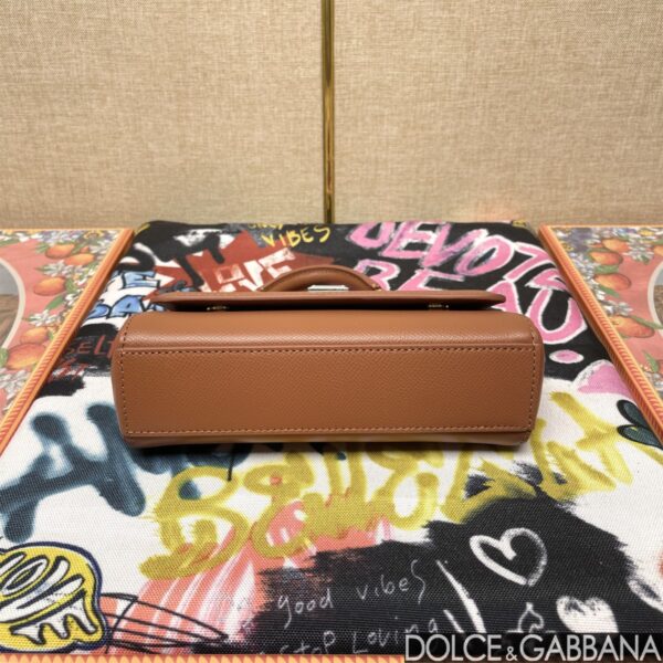 img_df88af16_20230917_a1694946069826_5307.jpg Dolce & Gabban Sicily 100% Original Replica! A masterpiece of the brand.-18cm yellow
