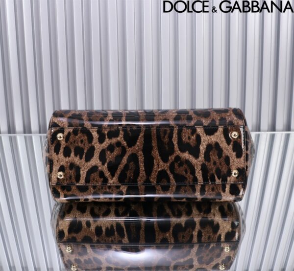 Dolce & Gabban Leather Smooth   Leopard Print Women's Bag-25cm with original box free shipping