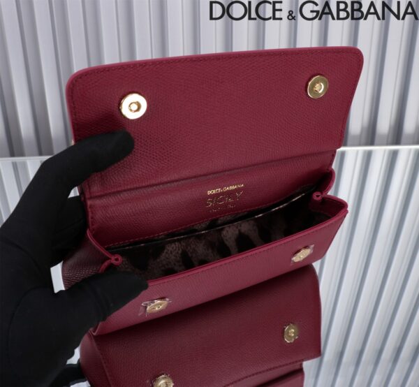 img_df88af16_20231129_a1701242394187_2804.jpg Dolce & Gabban Sicily 100% Original Replica! A masterpiece of the brand.-18cm dark red
