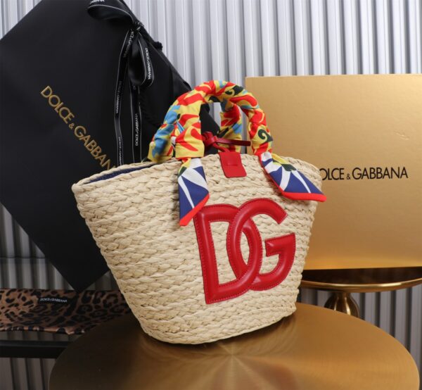 Dolce & Gabbana woven rattan bag for beach use-red 28cm with original logo box