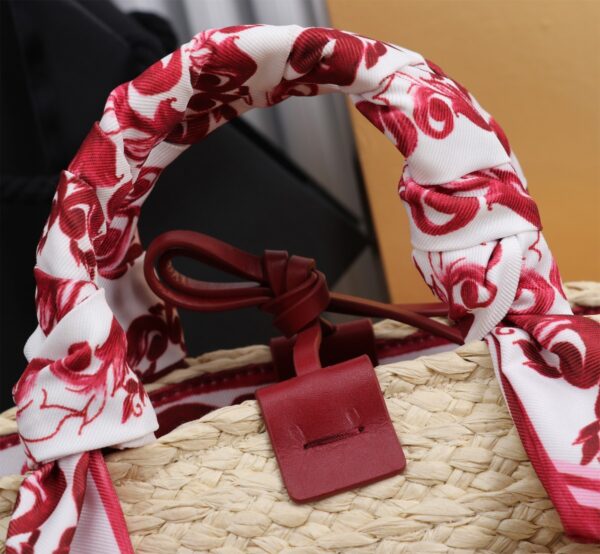 Dolce & Gabbana woven rattan bag for beach use-red 28cm with original logo box