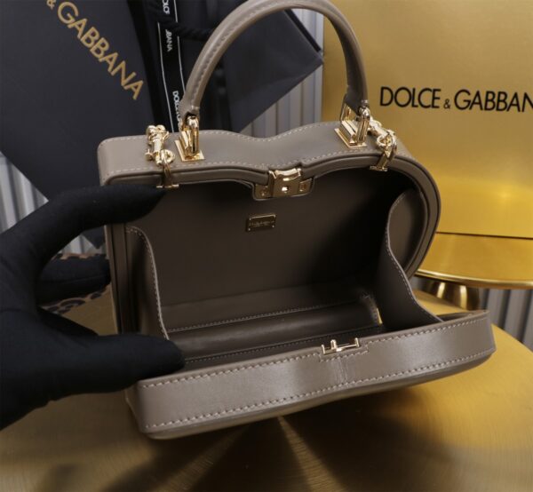 New💥 Dolce & Gabban Logo box - Small box-Dark Gray-20cm with original box