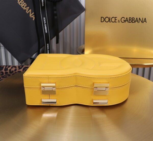 New💥 Dolce & Gabban Logo box - Small box-Yellow-20cm with original box