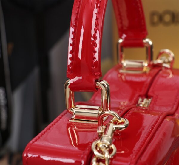 New💥 Dolce & Gabban Logo box - Small box-Smooth Red-20cm with original box