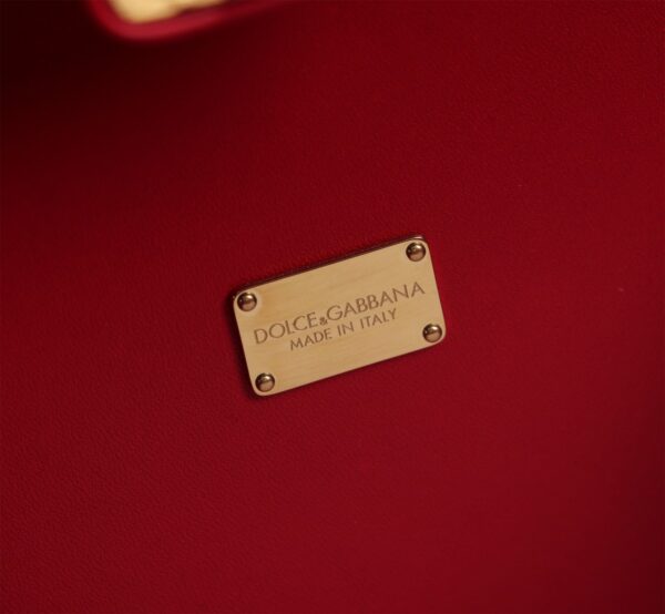 New💥 Dolce & Gabban Logo box - Small box-Smooth Red-20cm with original box