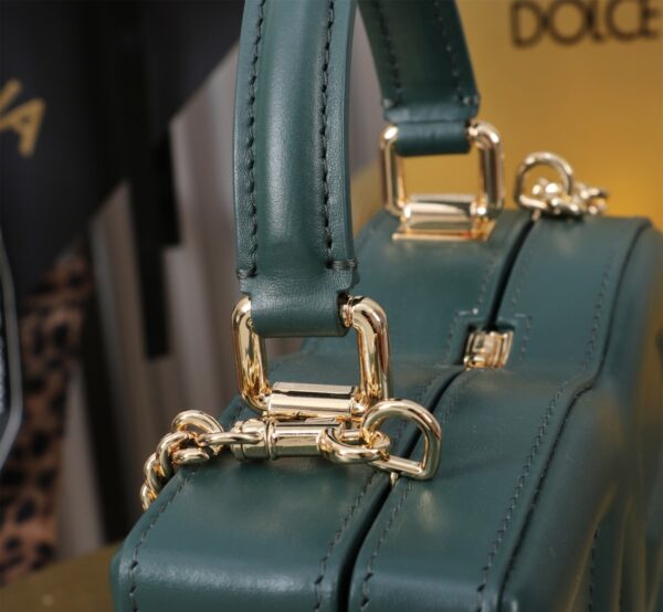 New💥 Dolce & Gabban Logo box - Small box-Green-20cm with original box
