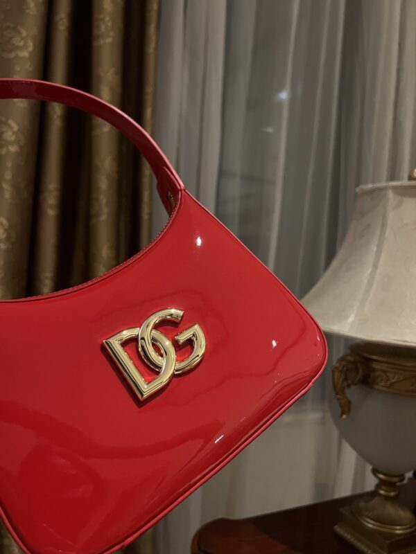 Dolce & Gabban Underarm Bag-Red-22cm with original box free shipping