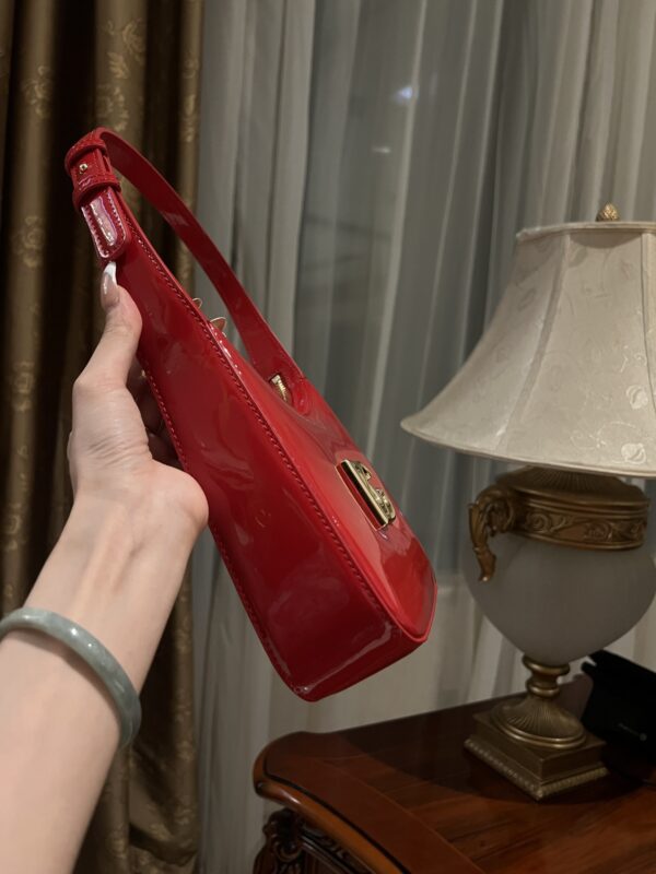 Dolce & Gabban Underarm Bag-Red-22cm with original box free shipping